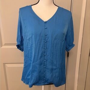 Banana Republic Blue button down blouse size M